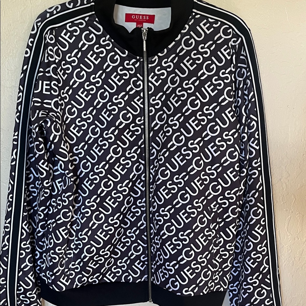 GUESS Monochrome Logo Print Jacket - Picture 3 of 5